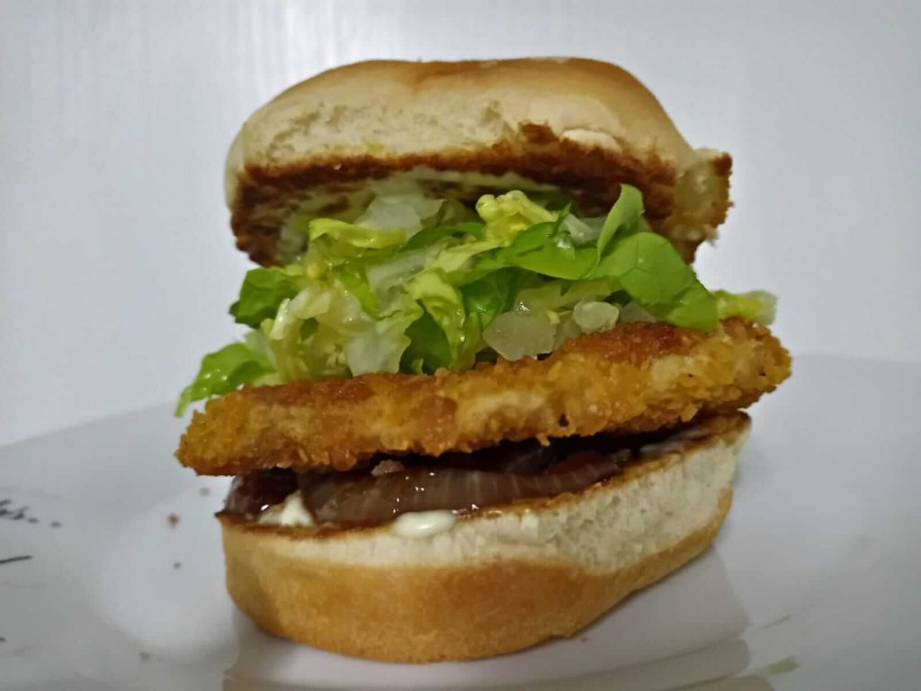 cornflake-crusted-chicken-burger