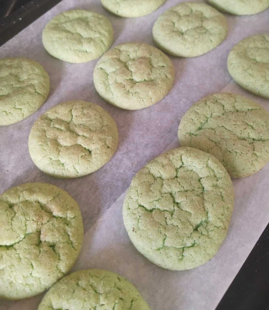 green-grinch-snickerdoodle-cookies